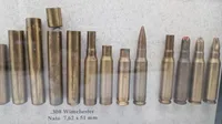 Display Ammunitionsarsenalet Trækstadier for 308. Winchester Nato 
7,62 x 51 mm samt løspatron. 32 x 20 Cm