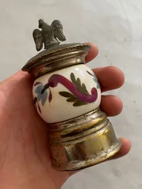 Originalt tysk pepperkværn med preussisk ørn på toppen
