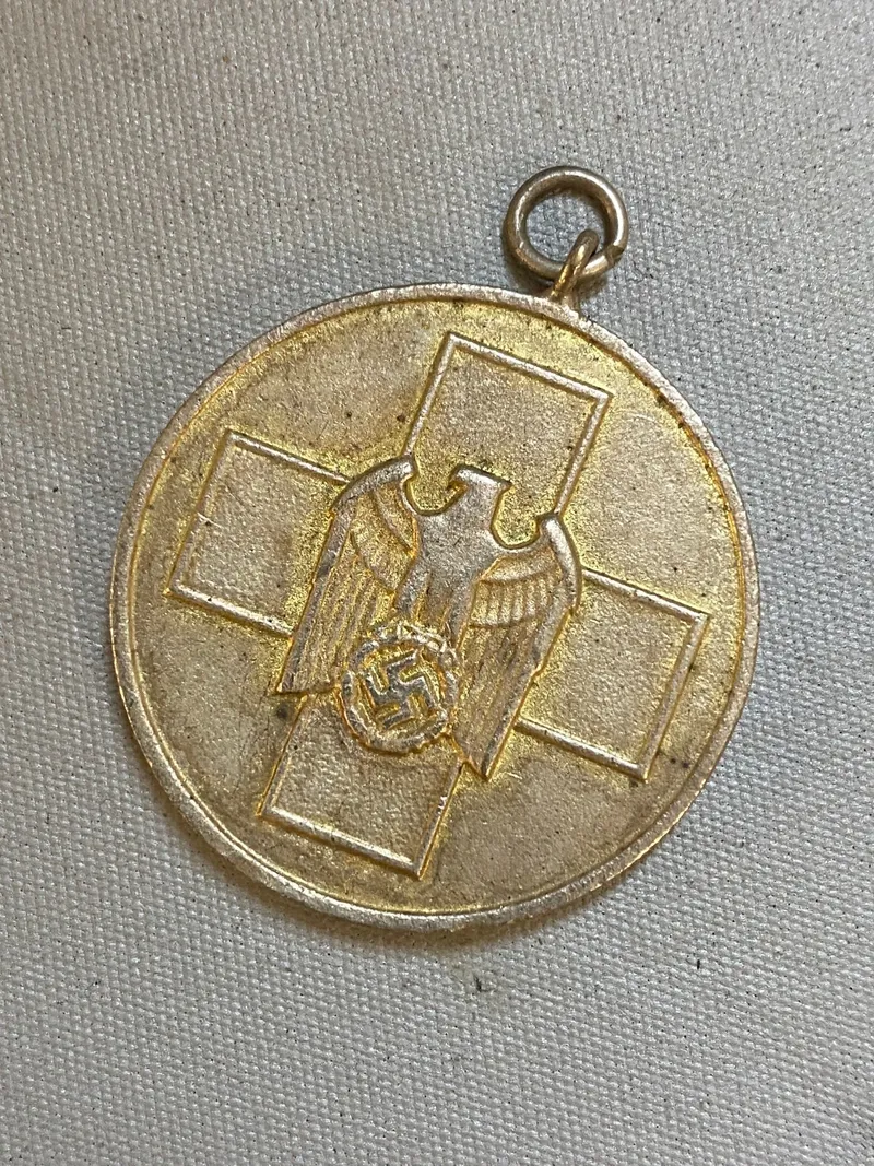 Tysk rødekors medalje - Postwar