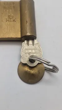 Lås fra forsvaret