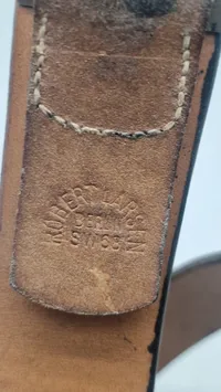 Bælte med spænde fra Vestberlins politi (Berliner Polizei). Original