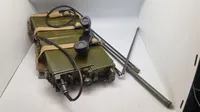 VINTAGE US ARMY AN/PRC-10 RYGSÆKSRADIO – KOREAKRIGS-ERA – KOMPLET SÆT MED LANG ANTENNE!