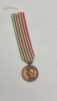Italiensk erindringsmedalje fra 1. verdenskrig. Miniature. Original