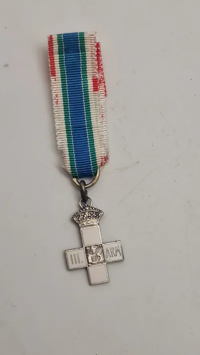 Italiensk Croce Commemorativa della 3ª Armata (Minde-kors for den 3. Armé) fra 1. Verdenskrig. Miniature. Original