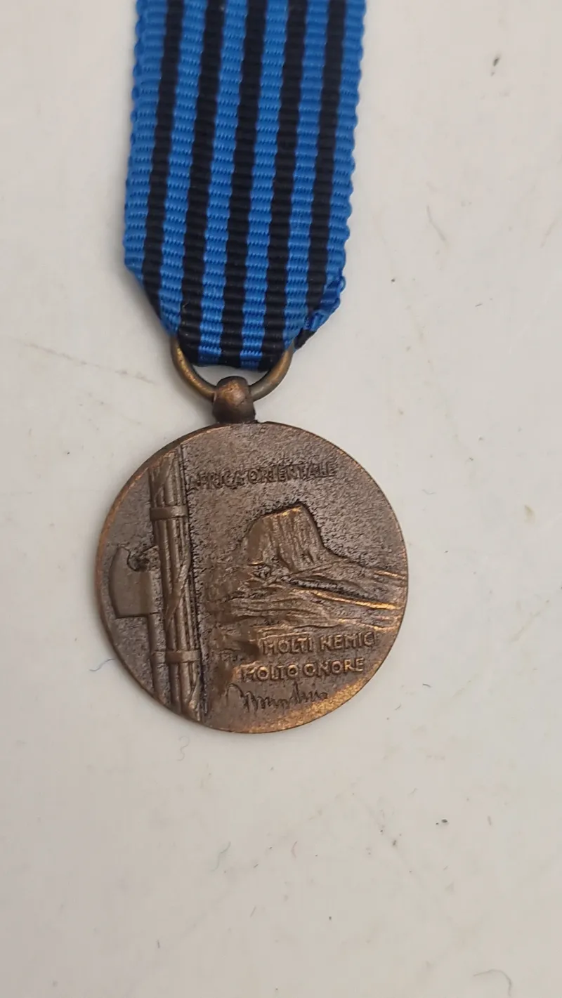 Italiensk mindemedalje for militære operationer i Østafrika (1935-1940. Original