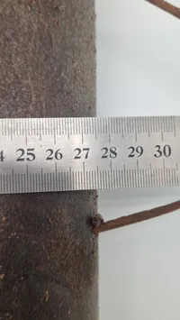 Våbenskjold med miniature sværd