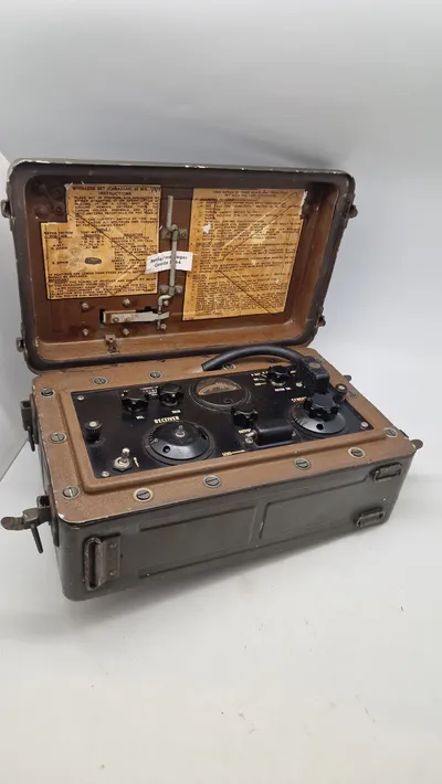 WWII canadisk Wireless Set No. 58 Mark I – Bærbar radiotransceiver