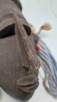 Afrikansk stamme maske