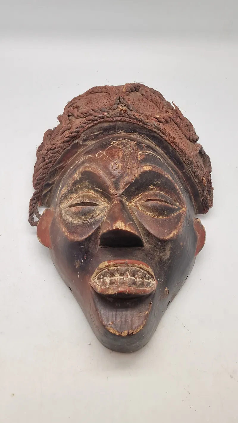 Afrikansk stamme maske