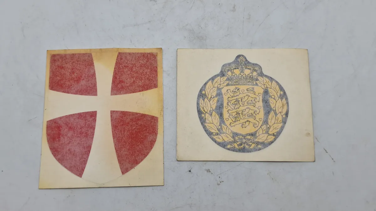 Køretøjs decaler fra det danske forsvar