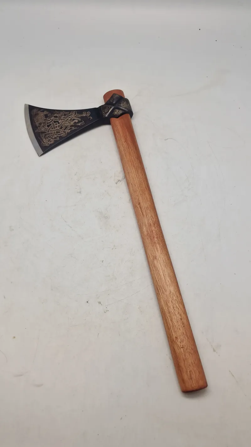 Veludført Vikinge økse
