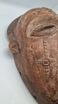Afrikansk stammemaske