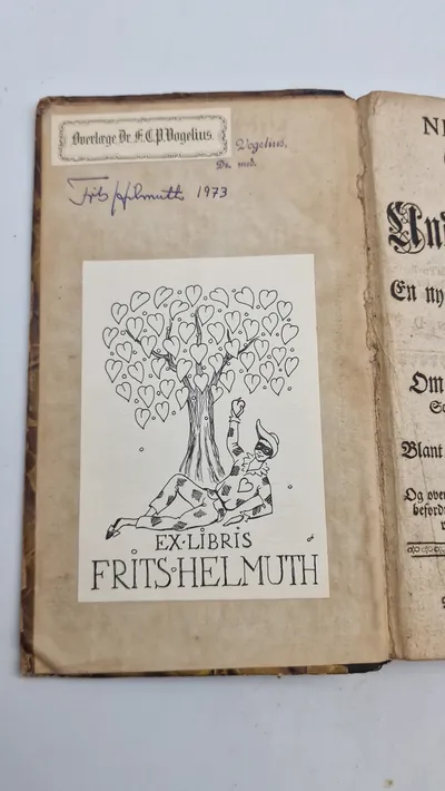 Bog fra 1742 som har tilhørt Frits Helmuth