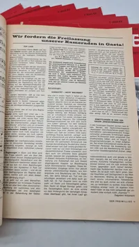 Mappe med magasiner fra SS veteran organisationen HIAG