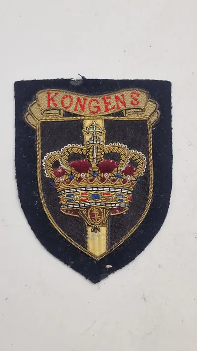 Blazer mærke fra forsvaret