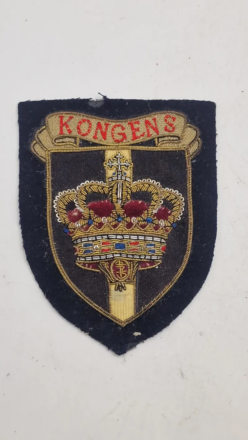 Blazer mærke fra forsvaret