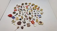 Stor samling pins
