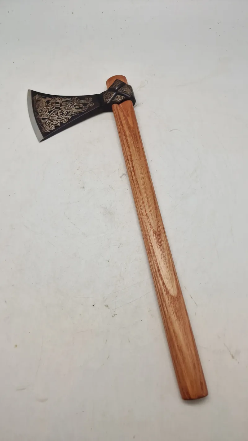 Model Af vikinge økse