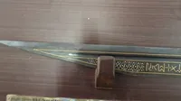 Limited Edition" kopi af Seax of Beagnoth
, også kendt som Thames scramasax, et angelsaksisk enkeltægget knivblad fra det 10. århundrede.Ø