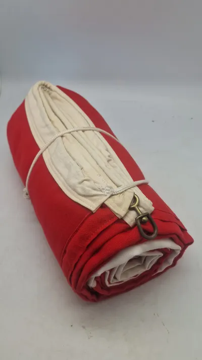 Ældre Dannebrogs flag