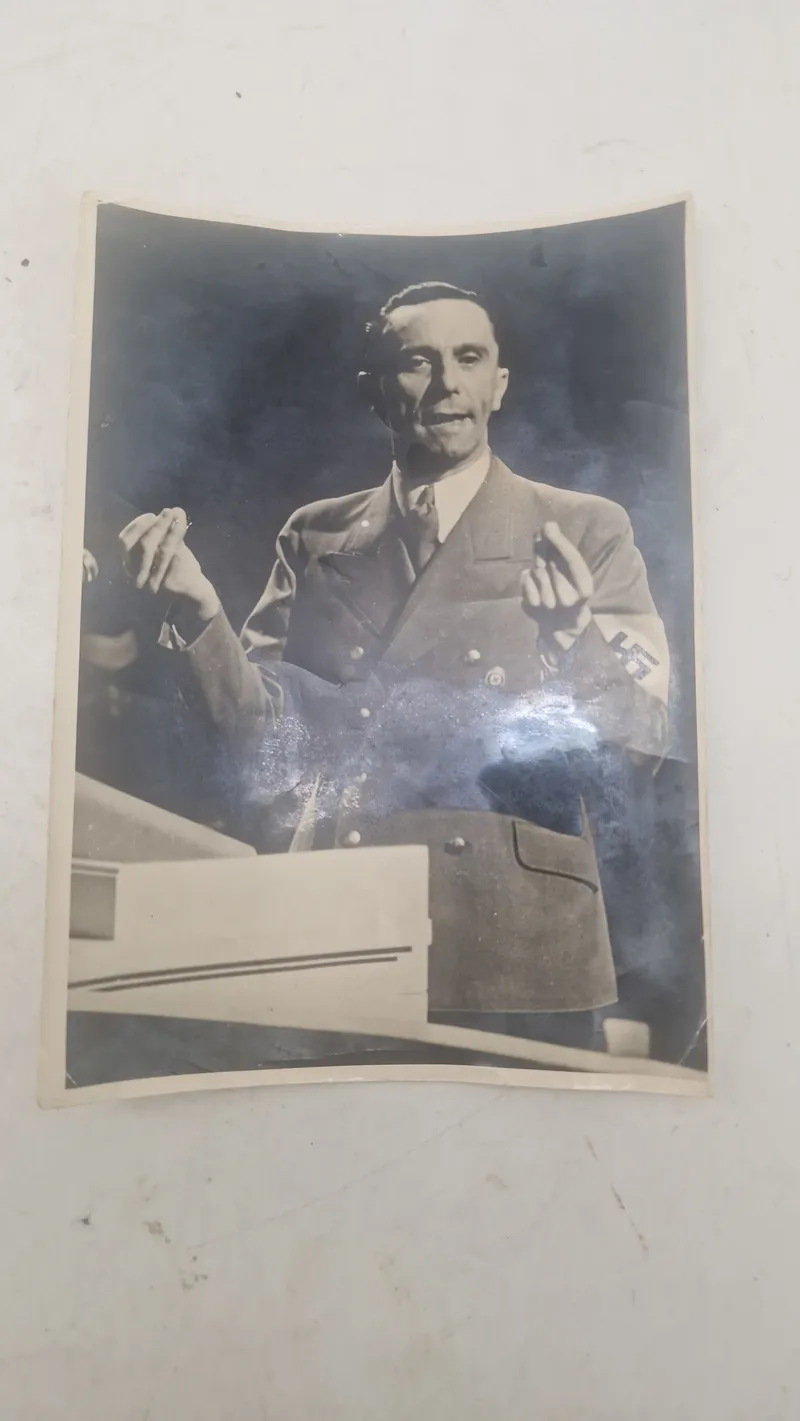 Pressefoto med Goebbels. Original