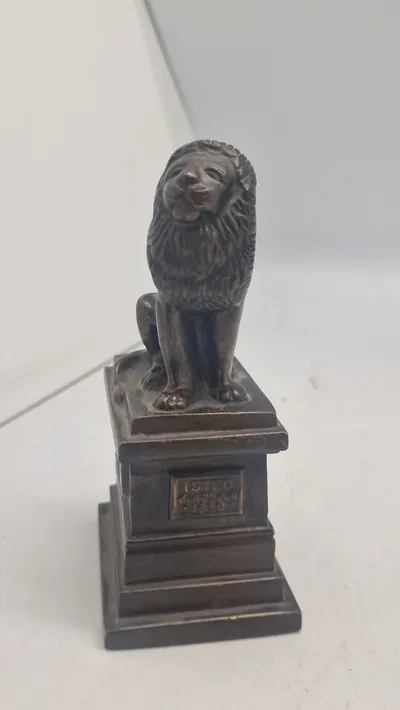 Figur af Isted løven