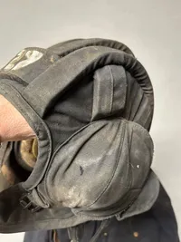 Originalt Russisk kampvogns uniform og hjelm fra fronten i Ukraine