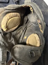 Originalt Russisk kampvogns uniform og hjelm fra fronten i Ukraine
