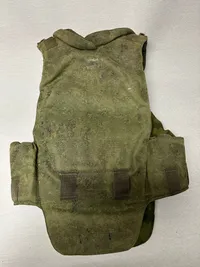Original Russisk fragmentations vest  fra fronten i Ukraine