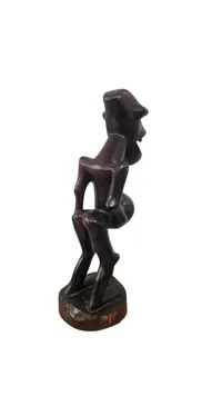 træskulptur fra Makonde-folket i Tanzania
