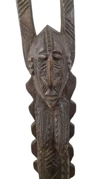 afrikansk figur i træ fra Dogon-folket