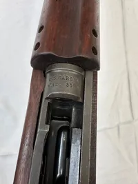 US M1 karabin kaliber 30. serie nummer 5252768  WW2 nedkastet til modstandsbevægelsen, 
ændring til Repeter koster 450 
15 skuds magasin