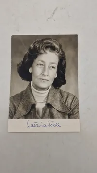 Foto af den tyske politiker Katharina Focke med original signatur