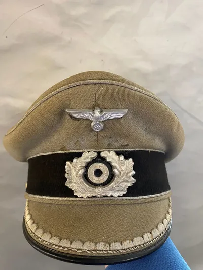 Original tysk Bundeswehr kasket omdannet til ww2 - korkarde/egeløv er originalt - ørn Postwar