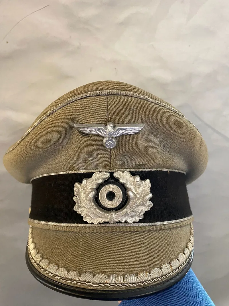 Original tysk Bundeswehr kasket omdannet til ww2 - korkarde/egeløv er originalt - ørn Postwar