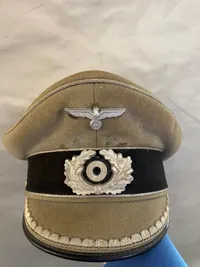Original tysk Bundeswehr kasket omdannet til ww2 - korkarde/egeløv er originalt - ørn Postwar