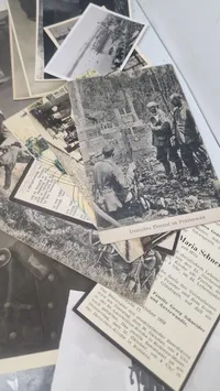 Lot fra samme familie med bla soldat faldet på østfronten. Orignalt