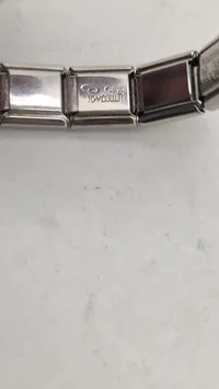 Nomination composable armbånd lavet af rustfrit stål med 18K guld- og zirconia-detaljer