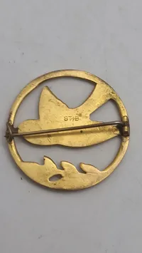 Art Deco brocher. Forgyldt sterlingsølv