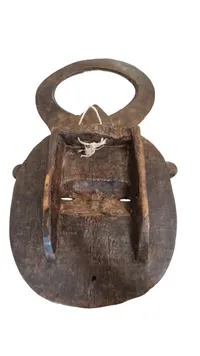 afrikansk maske fra Baule-folket i Elfenbenskysten, specifikt en "Goli Kple Kple"-maske