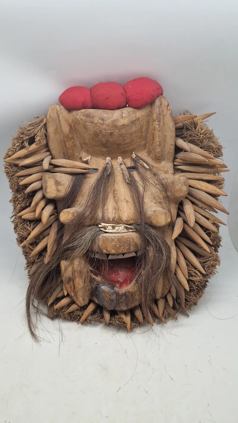 Afrikansk stamme maske