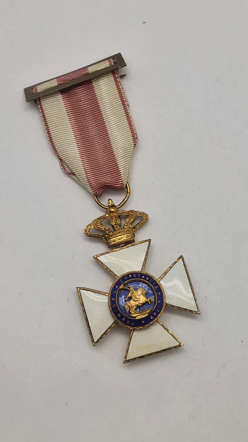 Spansk ordenskors fra Sankt Hermenegilds Orden (Real y Militar Orden de San Hermenegildo), ww2. Original