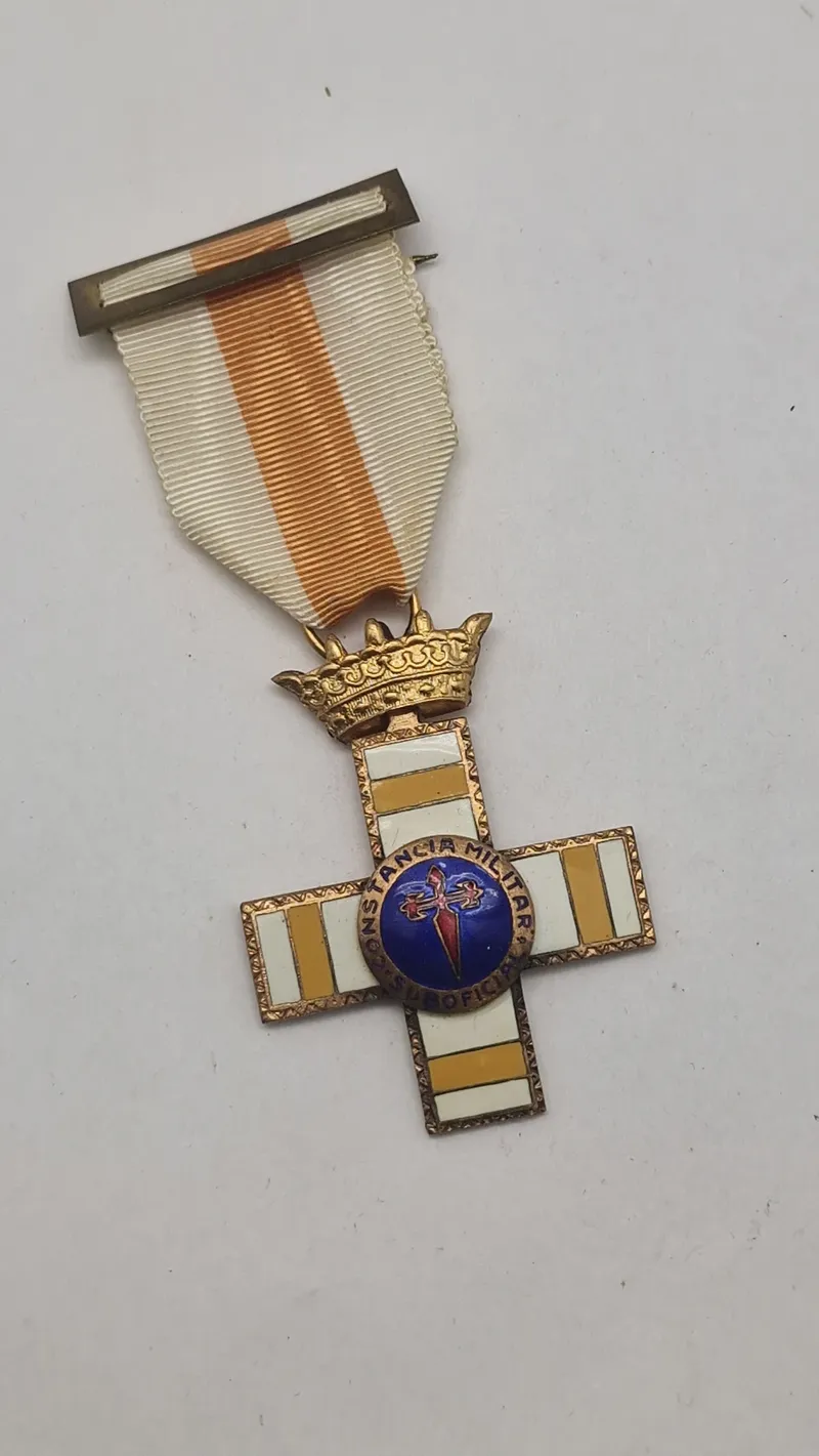 Spansk Cruz a la Constancia en el Servicio (Long Military Service Cross) for underofficerer (NCOs), ww2. Original
