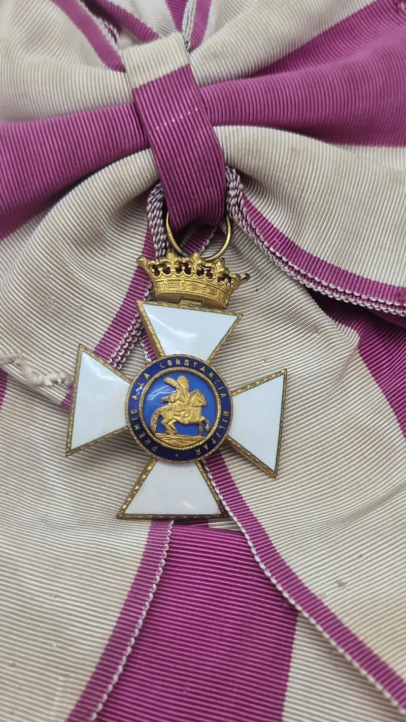 Spansk San Hermenegildo-medalje (Real y Militar Orden de San Hermenegildo), ww2. Original