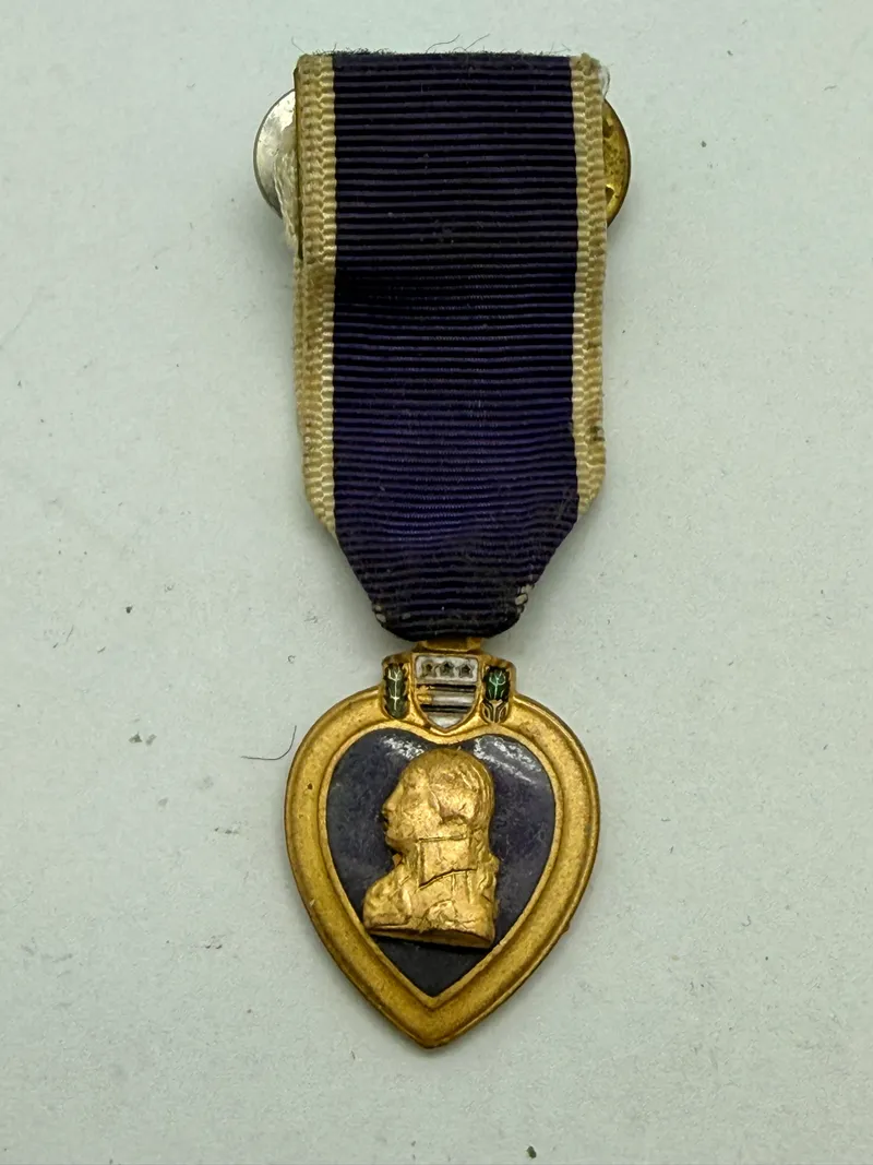 Miniture Purple Heart miniture