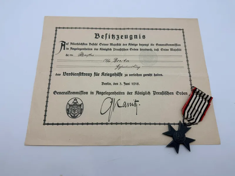 Verdienstkreuz für Kriegshilfe med Besitzzeugnis, ww1. Originalt