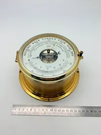 Marine barometer