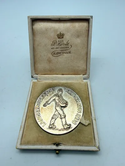 Dansk Landbrugsmedalje i æske