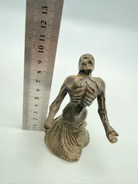 Unika Bronce figur
