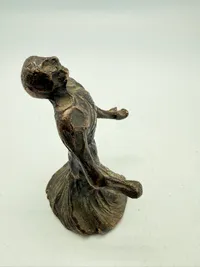 Unika Bronce figur